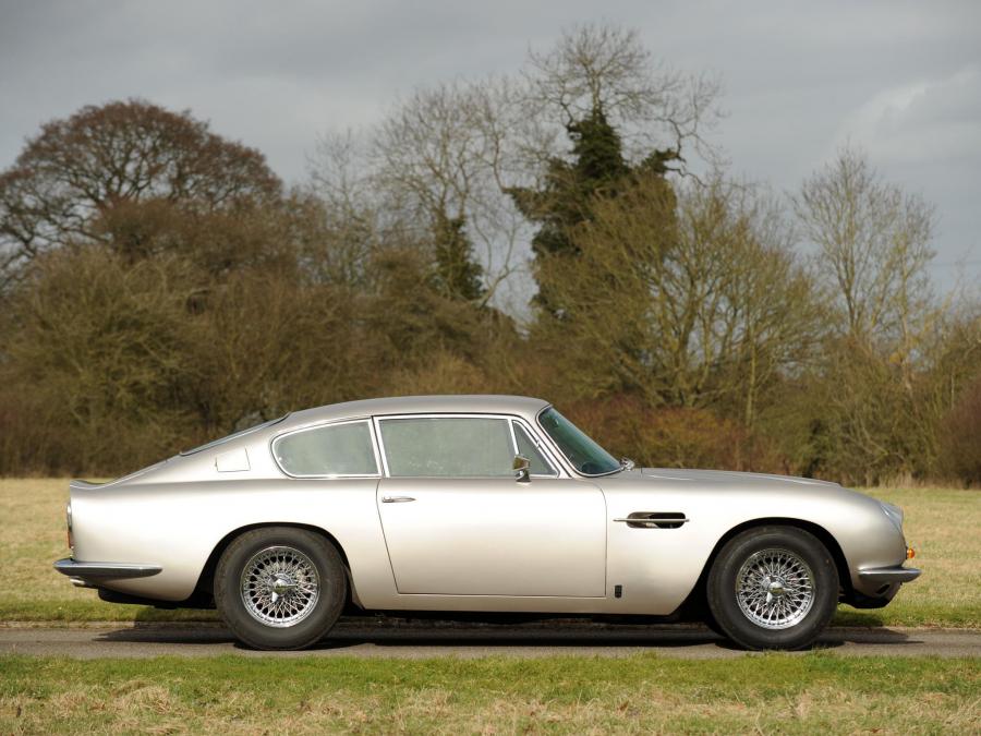  Aston Martin DB6 1965 года  (UK) (фото 20 из 26)